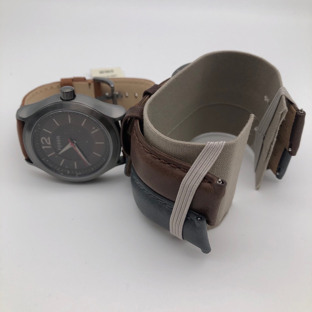 Fossil Editor Three-Hand Interchangeable Strap Box - Picture 4 of 9